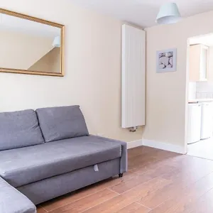 Holiday home St Marys Rest - Parking + Close To The Arena, Nottingham